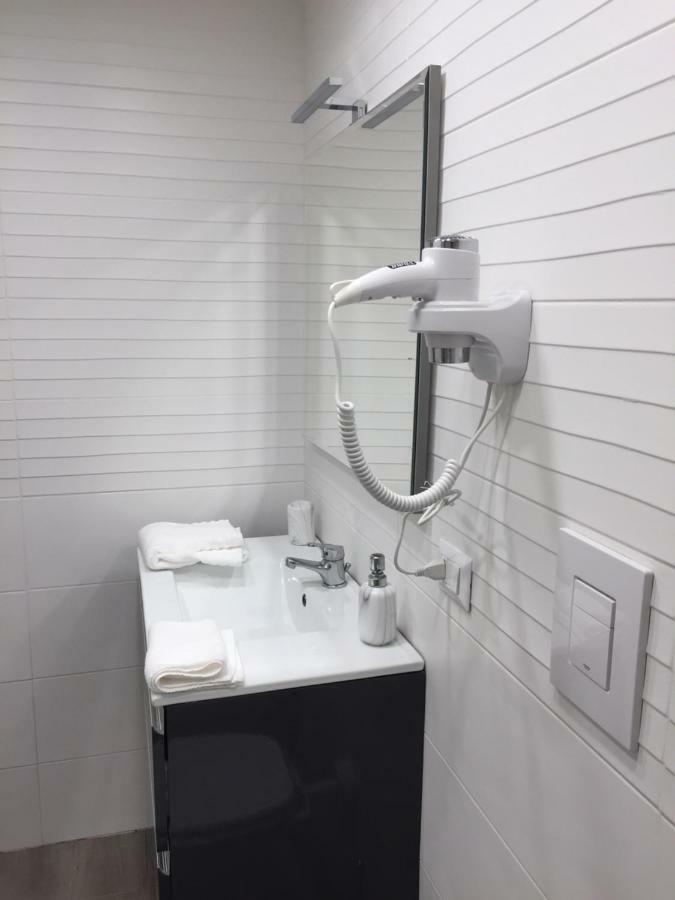 Quadruple Room Private Bathroom