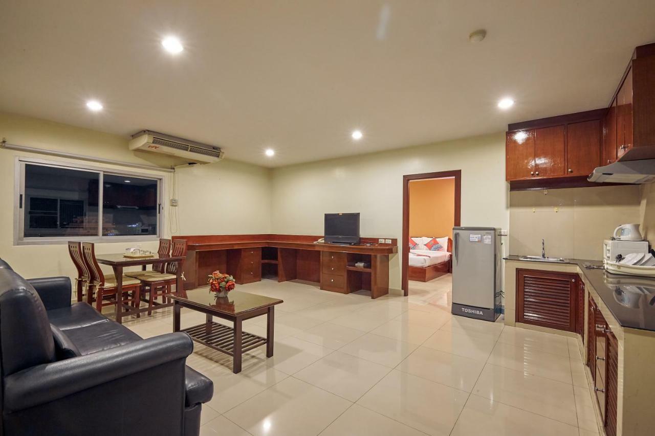 One-Bedroom Apartment Balcony