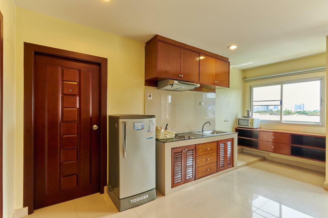 One-Bedroom Apartment View