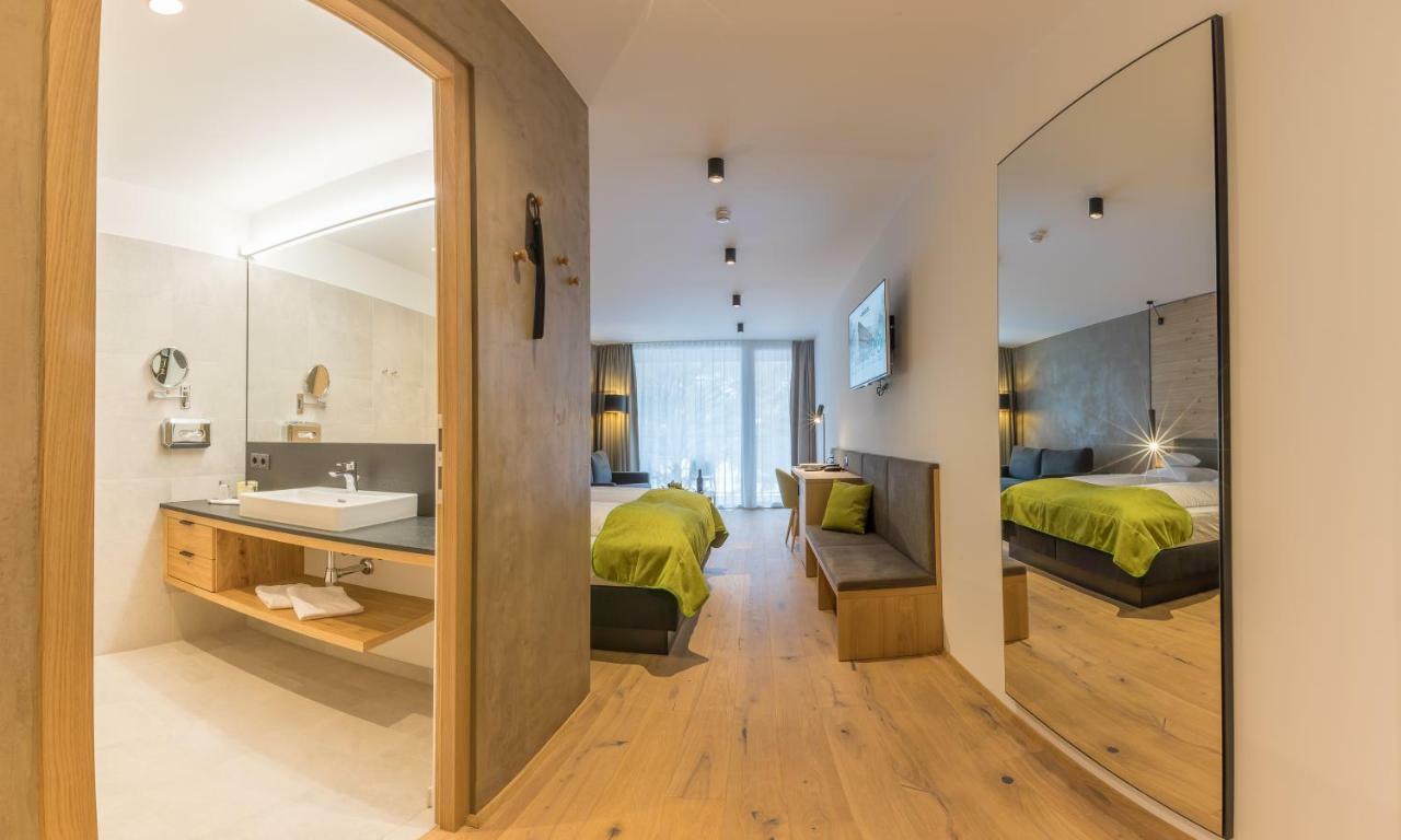 Deluxe Double Room,1434246916:JPEG