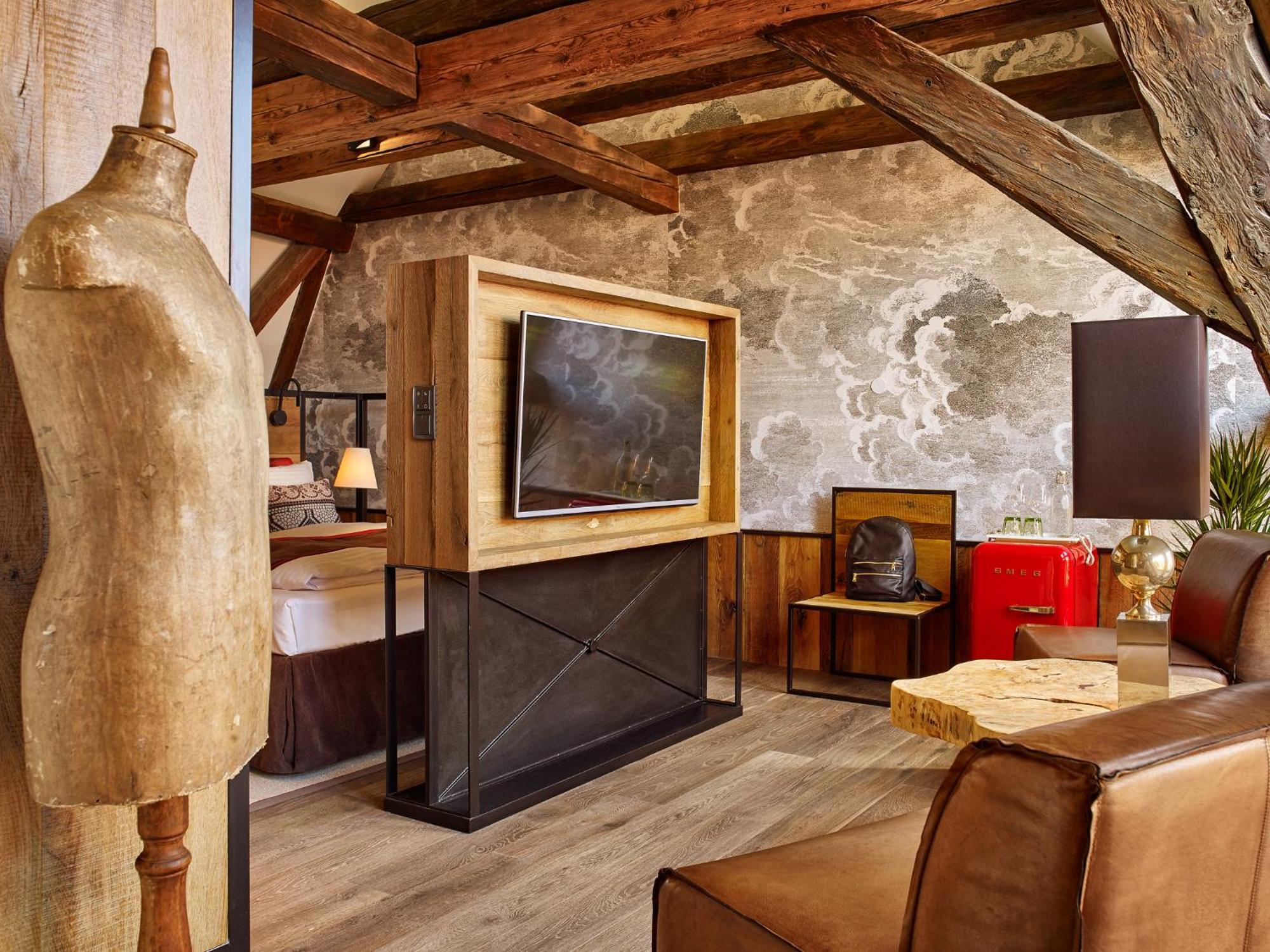 Executive Suite