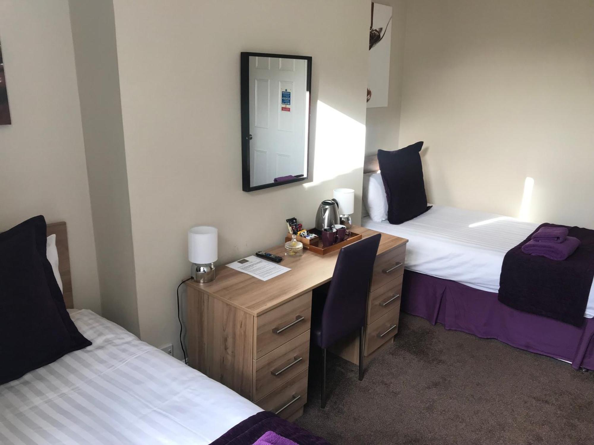 Deluxe Twin Room