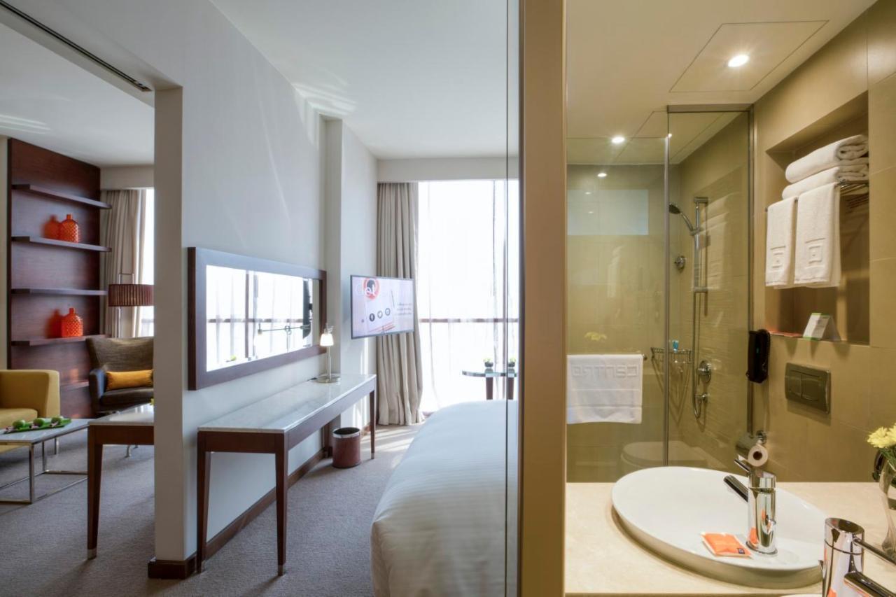 One Bedroom Suite Queen Bed
