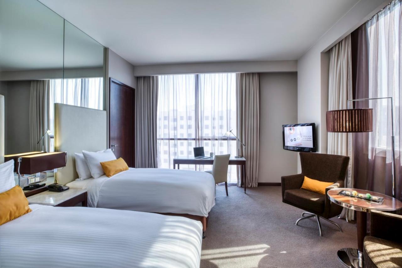 Centro Room – Twin Beds