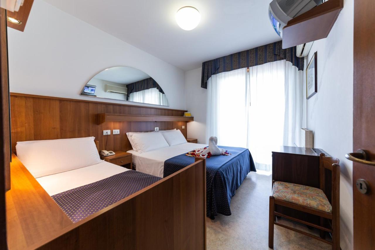 Deluxe Double or Twin Room Balcony