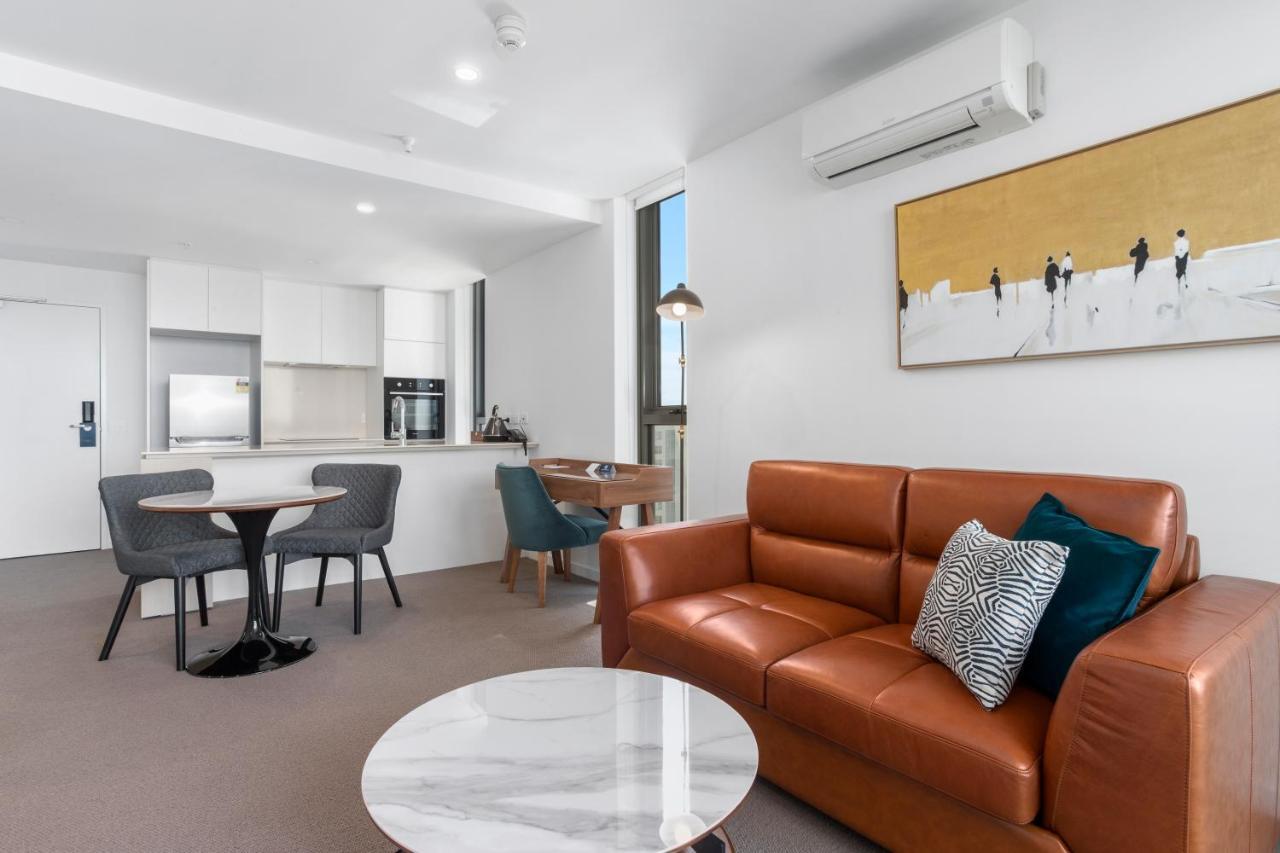 One-Bedroom Apartment Sofa Bed,1739624819:JPEG