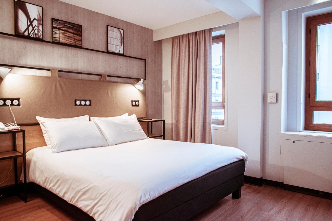 Standard One Double Bed