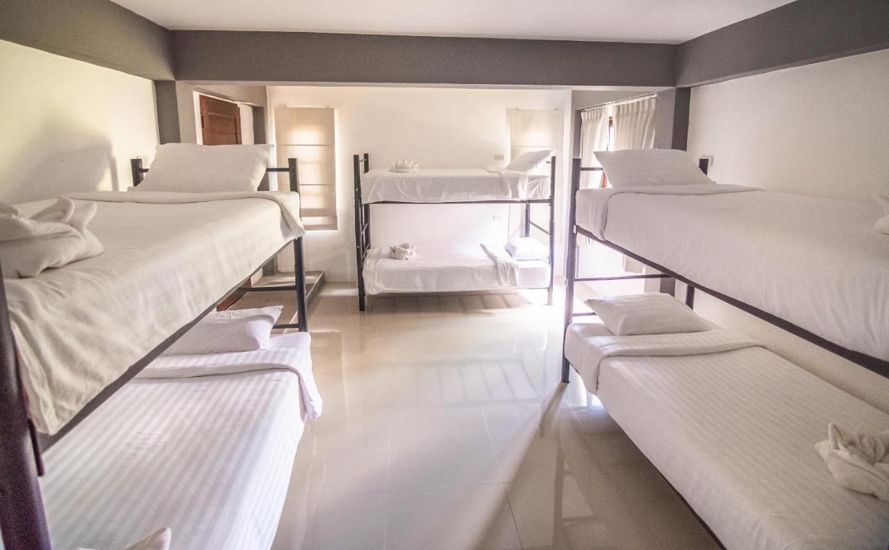 Bed 6-Bed Mixed Dormitory Room