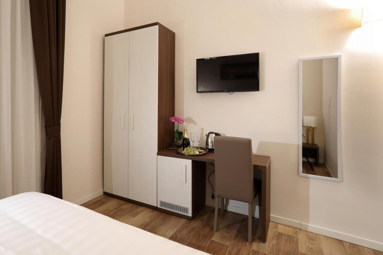Superior Double or Twin Room City View