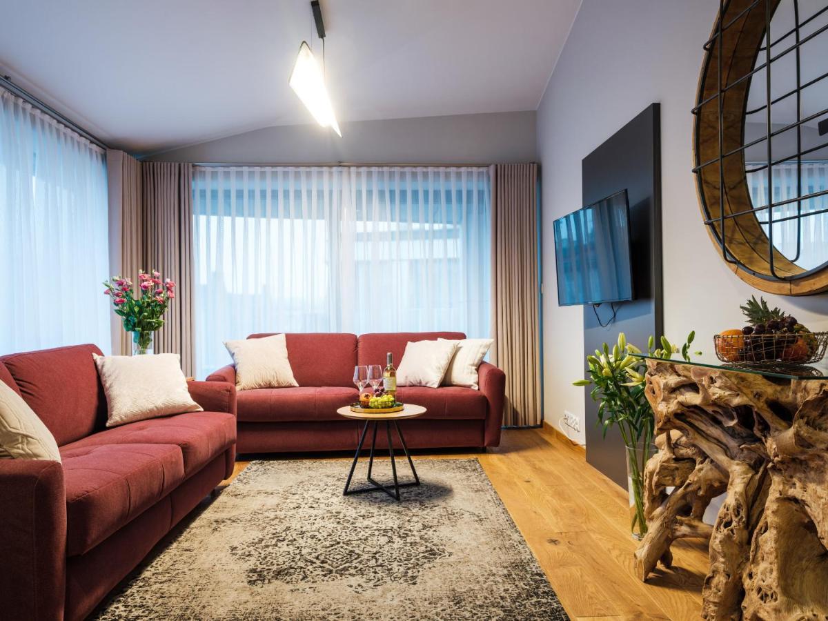 Penthouse Apartment,978176947:JPEG