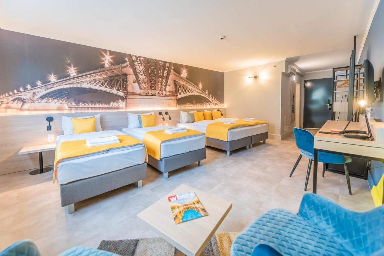 Comfort Quadruple Room