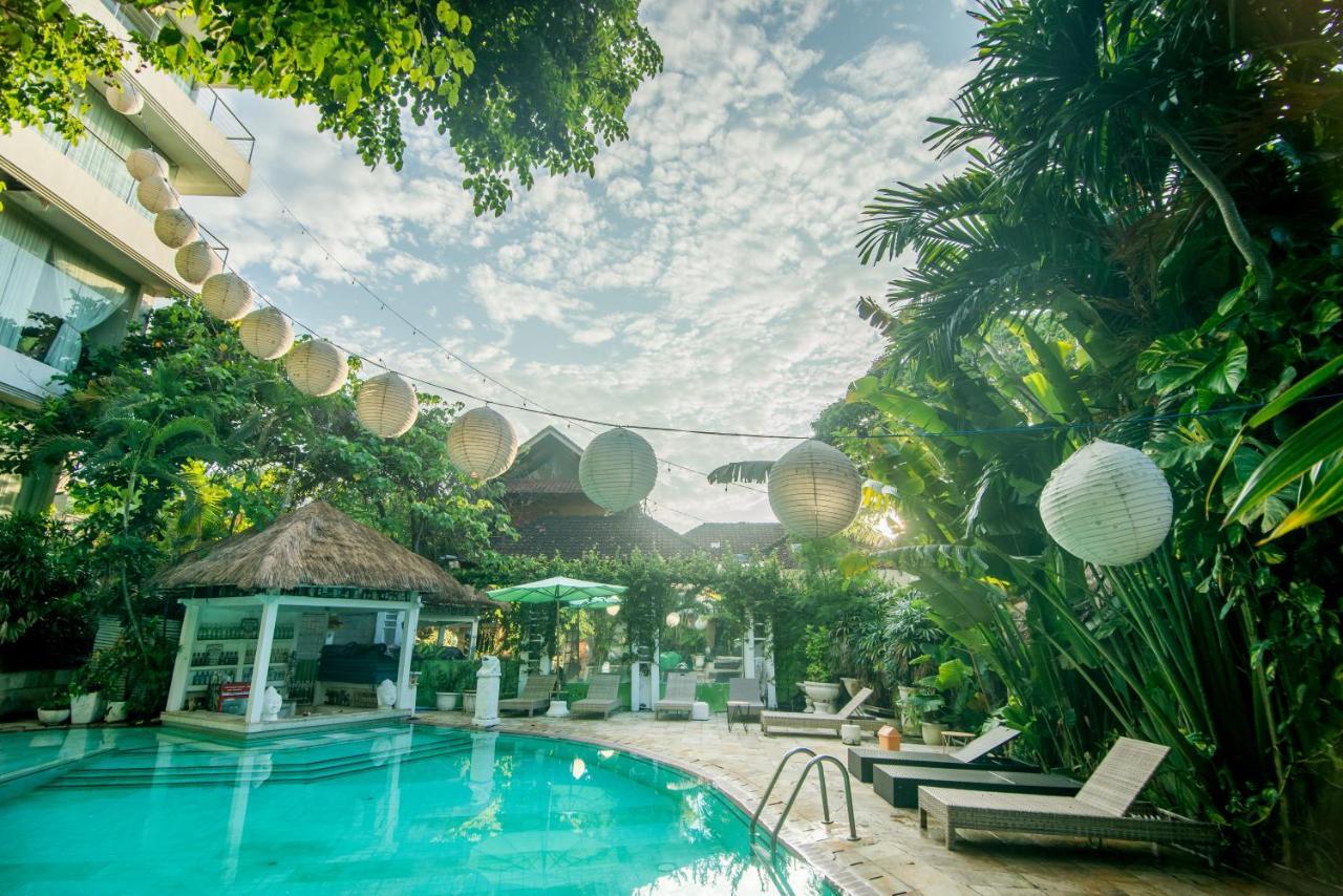 Garden Bungalow