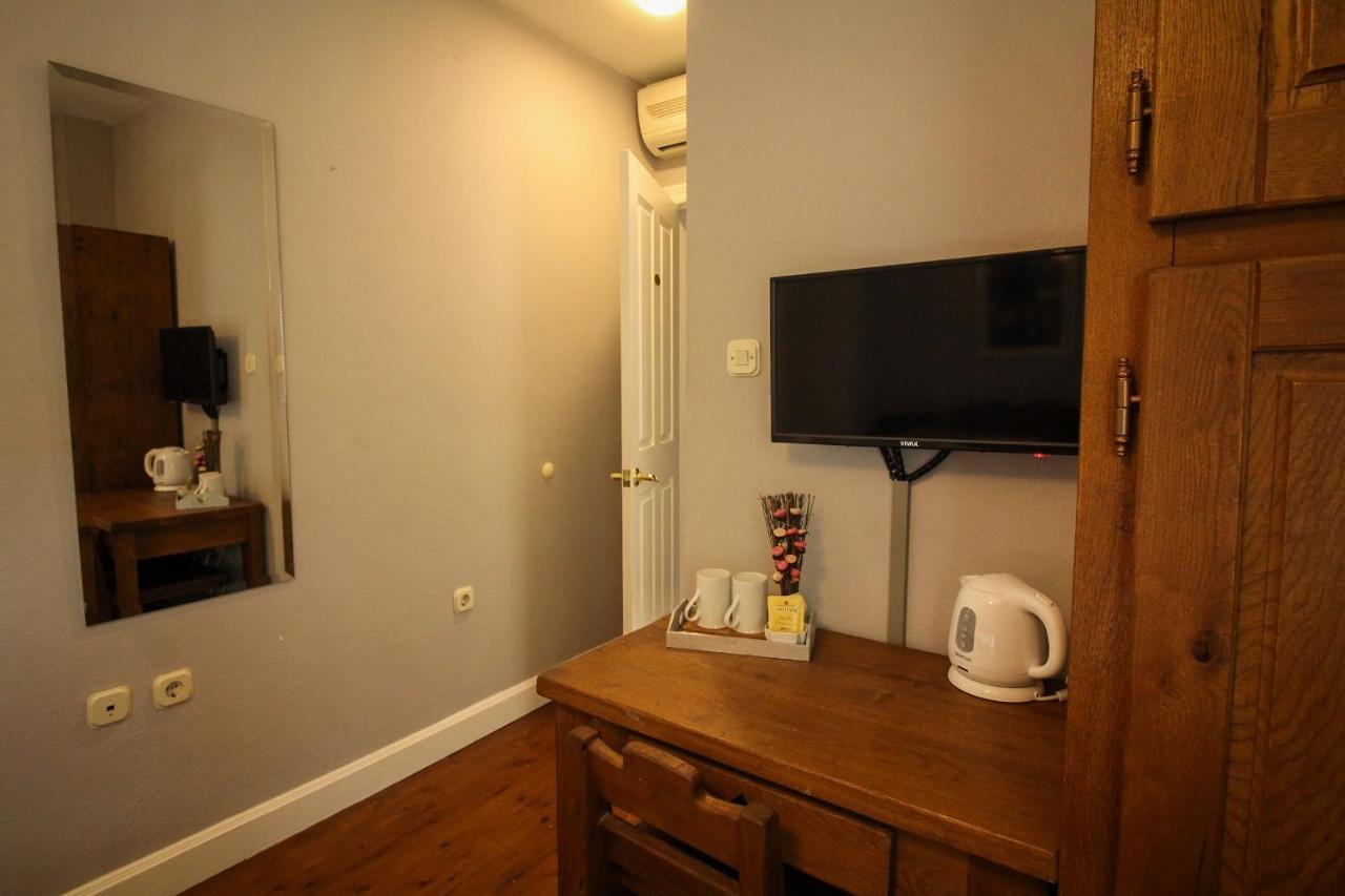 Double Room,991650742:JPEG