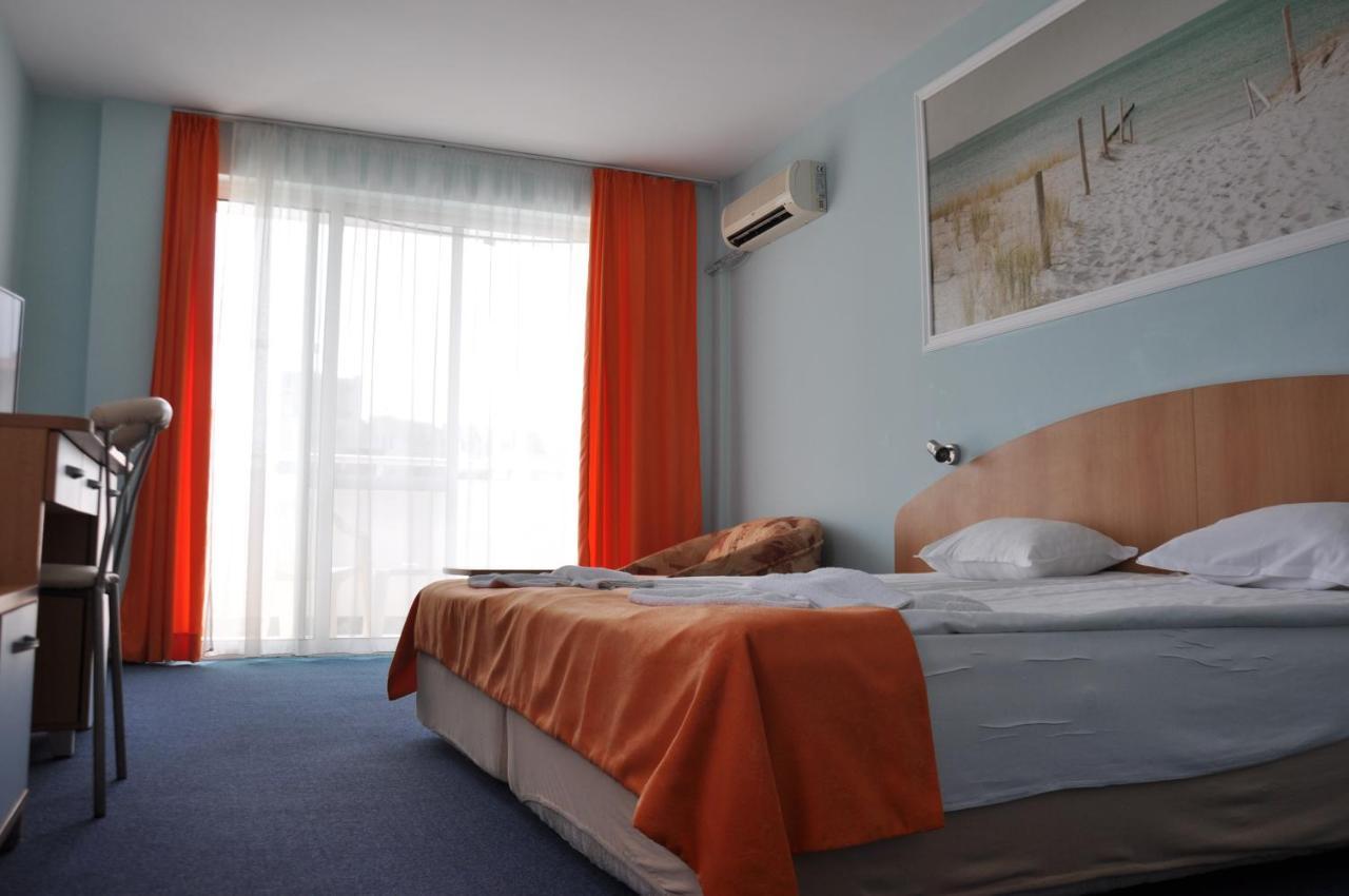 Double or Twin Room Balcony