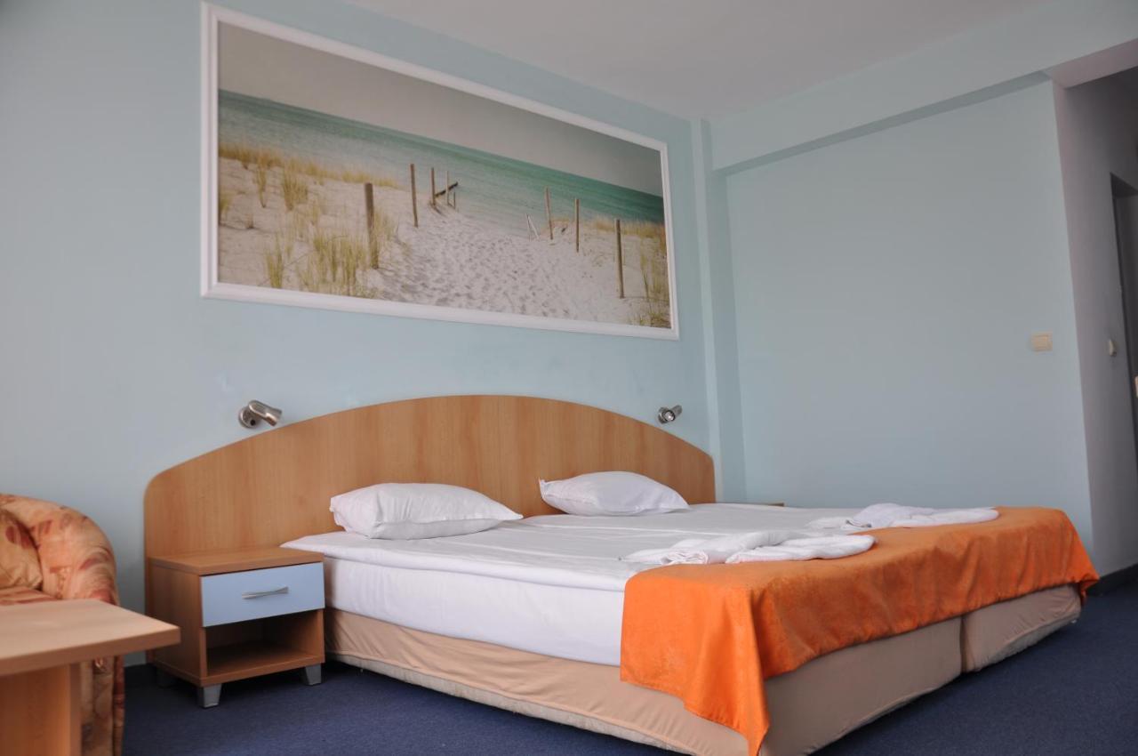 Double or Twin Room Balcony