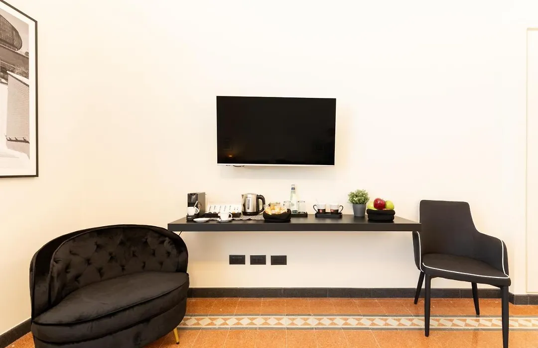 Foresteria Di Piazza Cavour - Luxury Suites & Guest House-1