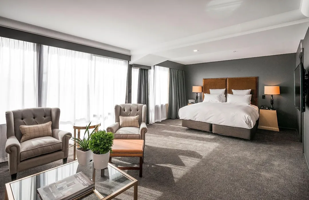 Hotel Montreal-1
