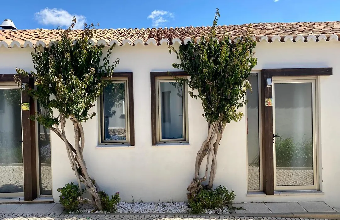 Lost&Found - Guesthouse&Suites-1
