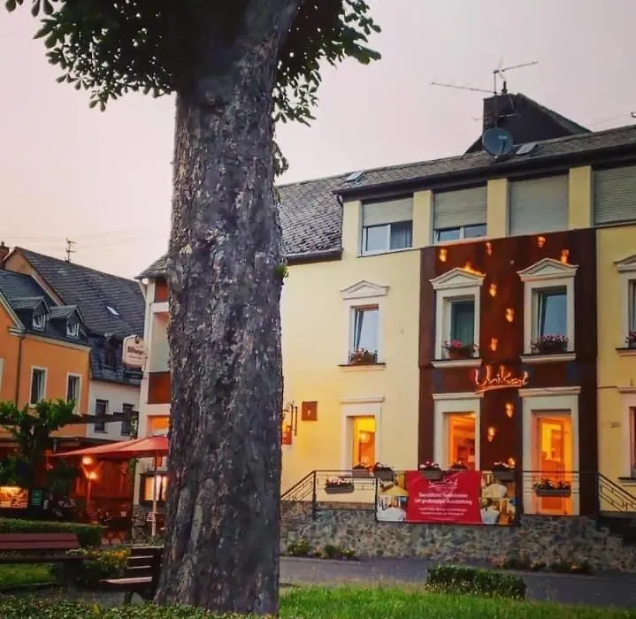 Hotel Restaurant Unikat-1