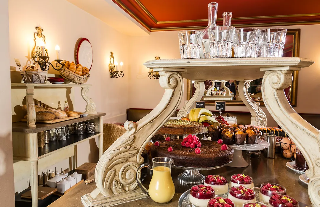 Le Cavendish-1