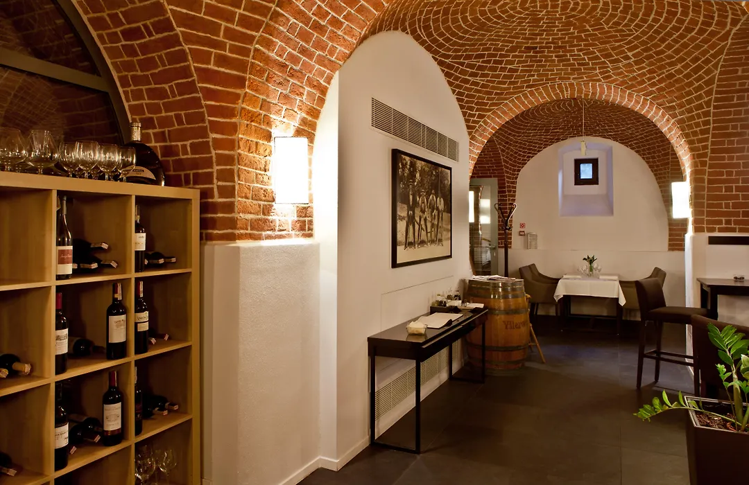 Great Polonia The Granary La Suite Hotel-1