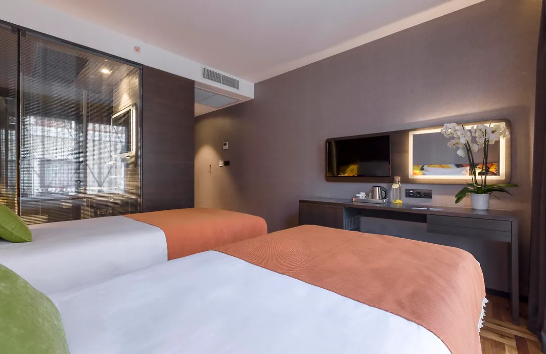 Lampa Design Hotel-Special Category-1