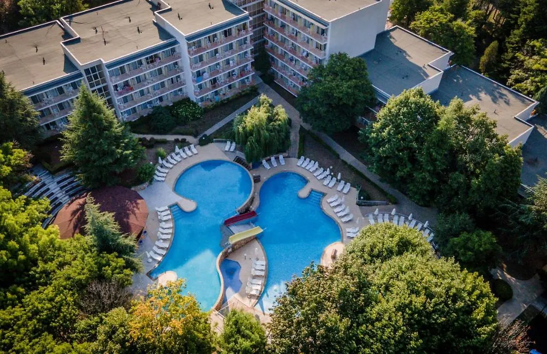 Vita Park Hotel & Aqua Park-1