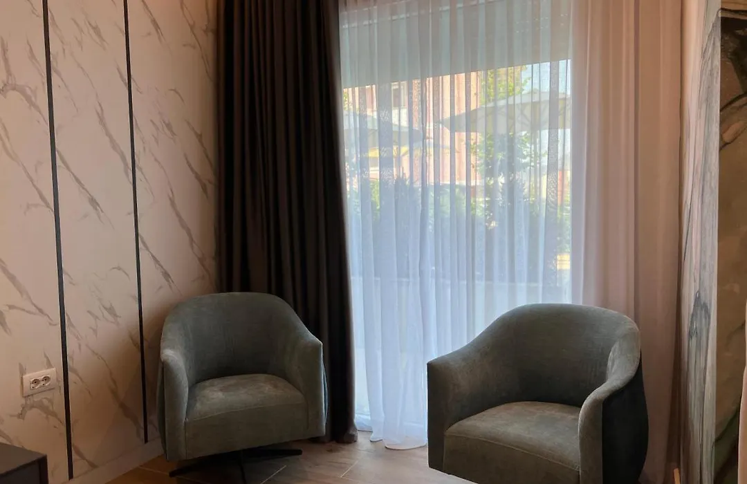 Domus Hotel & Apartments-1