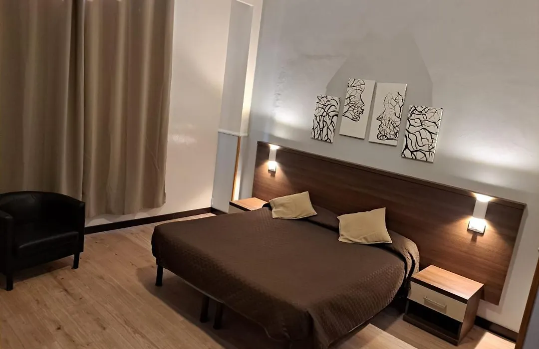 Hotel Leone-1