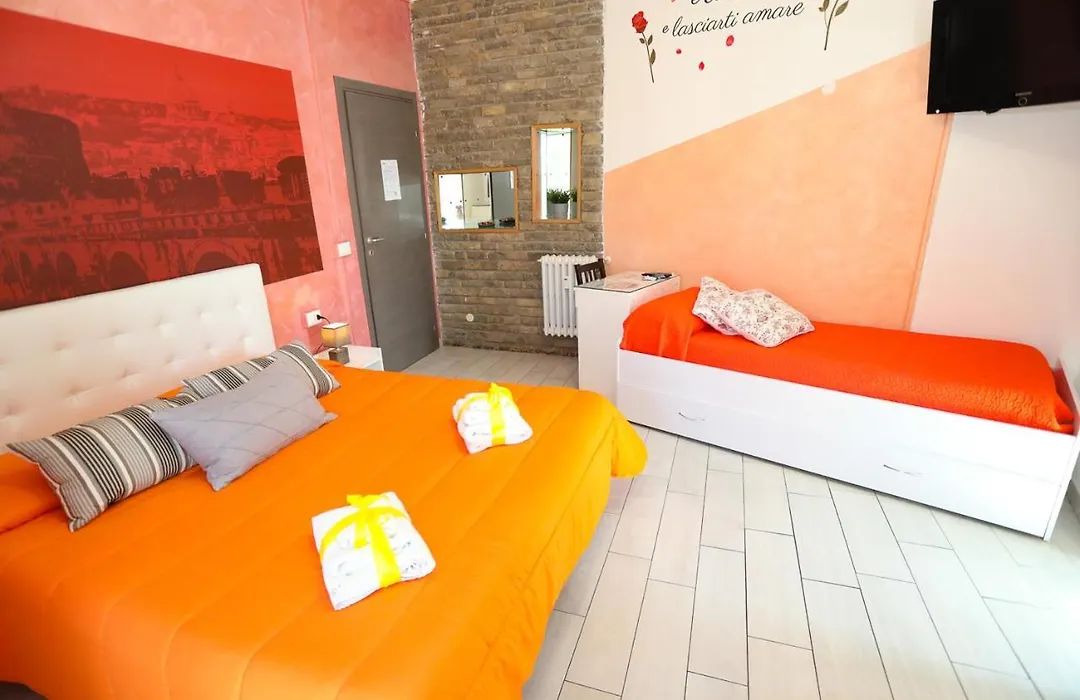Movie Home Guesthouse-1