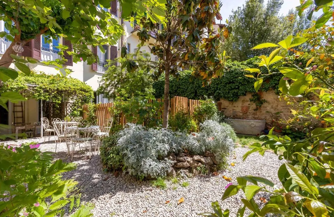 Secret Garden Firenze B&B-1