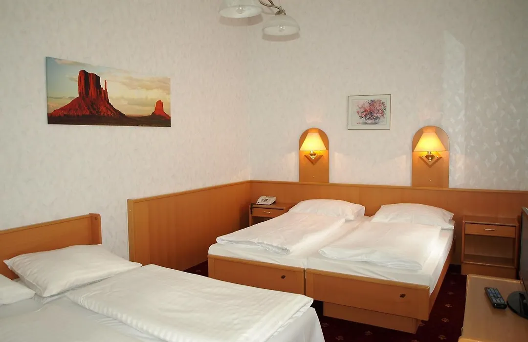 Hotel Admiral-1
