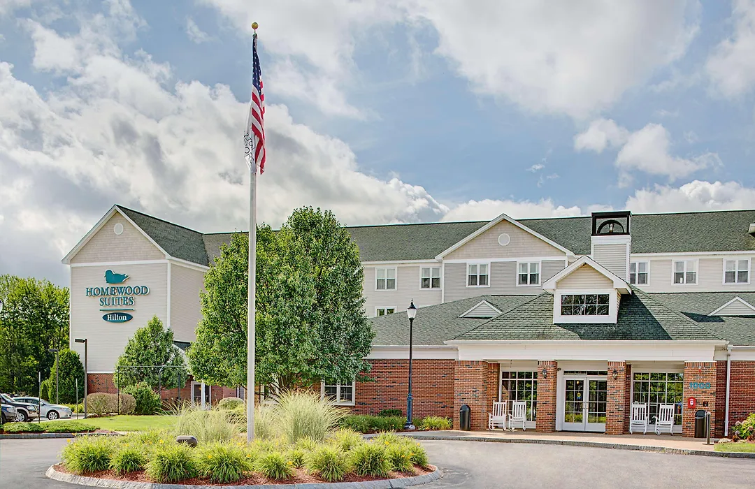 Homewood Suites By Hilton Manchester/Airport-1
