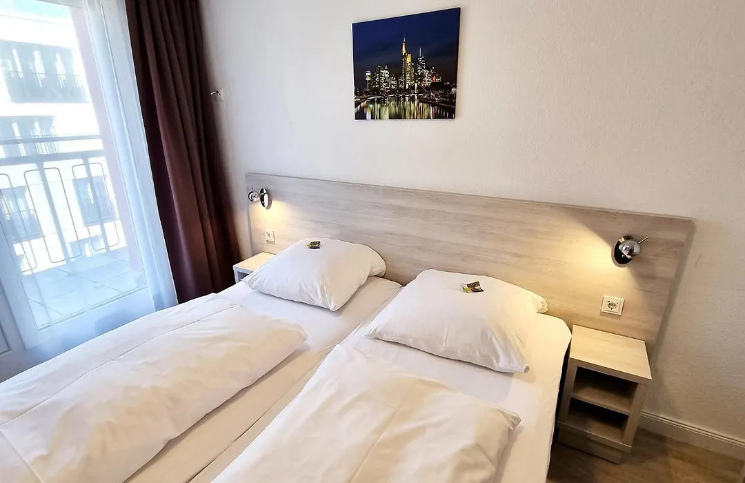 Adler Hotel Frankfurt-1
