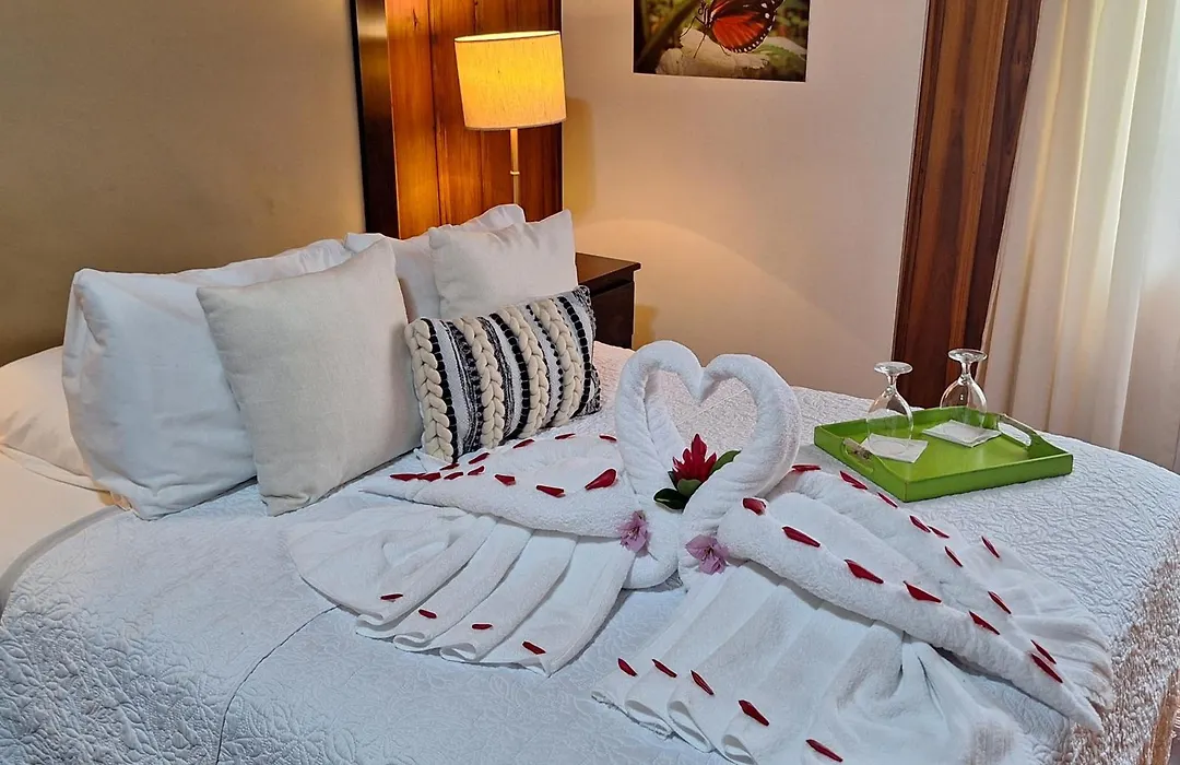Casona Rustica & Bungalow-1