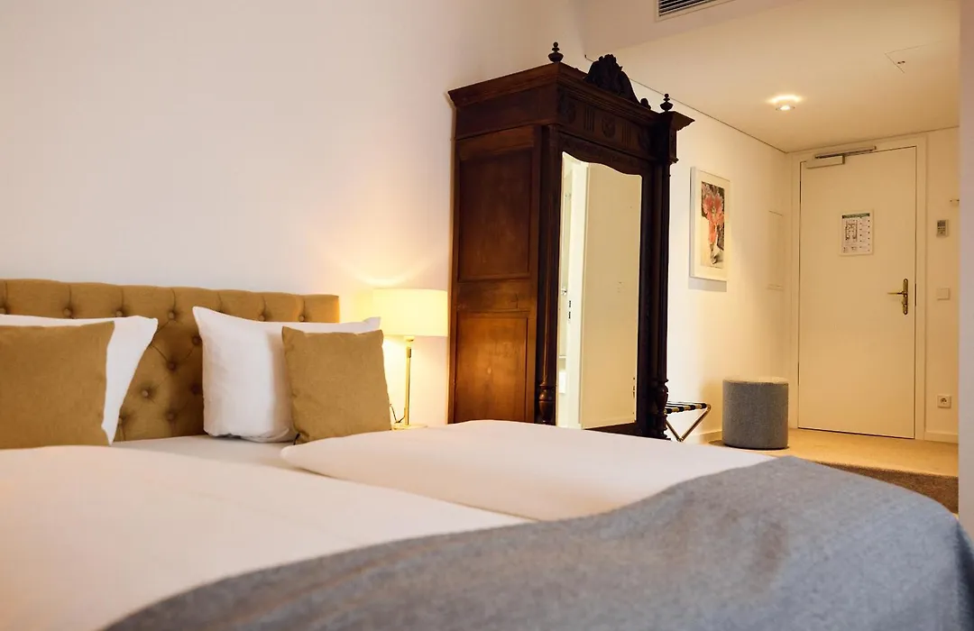 Hotel Lindenufer-1