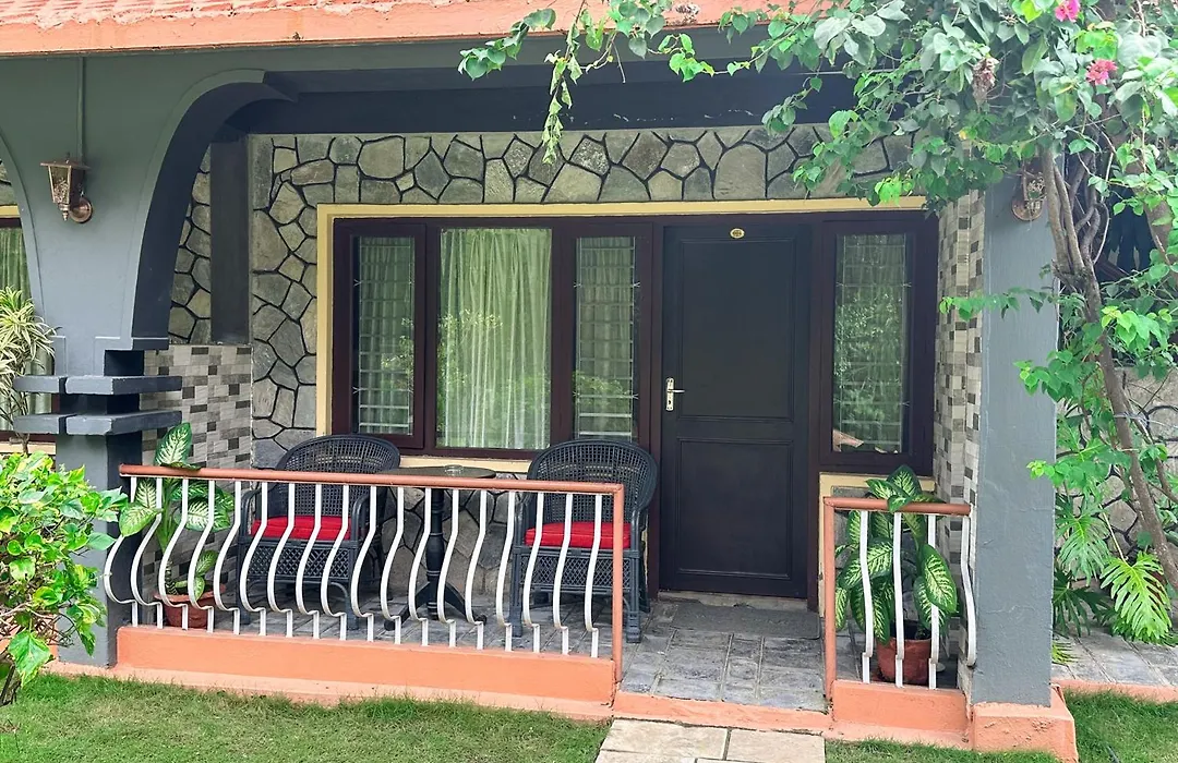 Lake View Resort-1