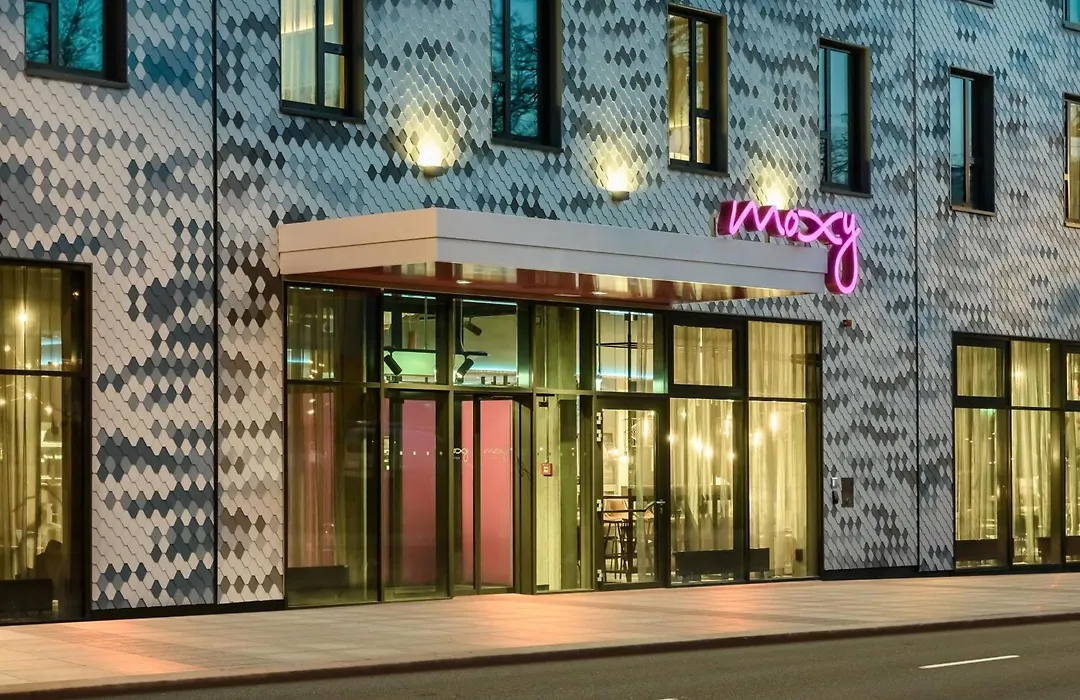 Moxy Dresden Neustadt-1