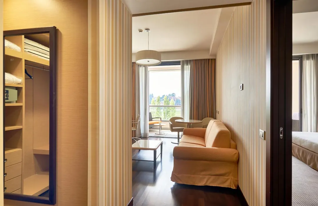 Unahotels Varese-1