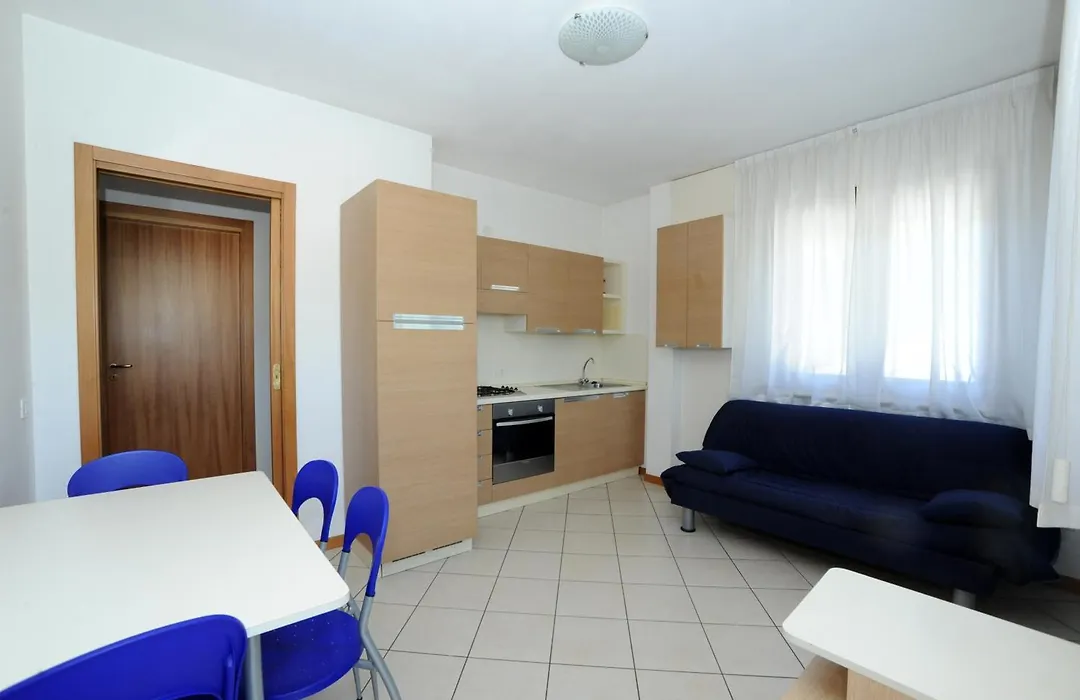 Residence Sole del Conero-1