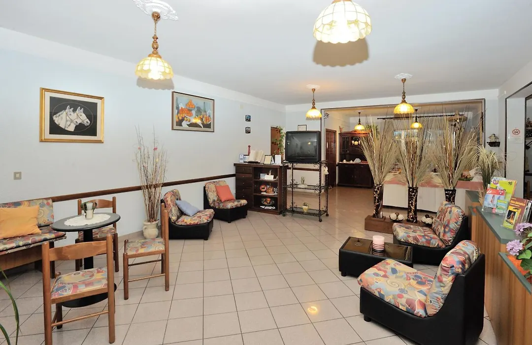 Hotel Lidia-1