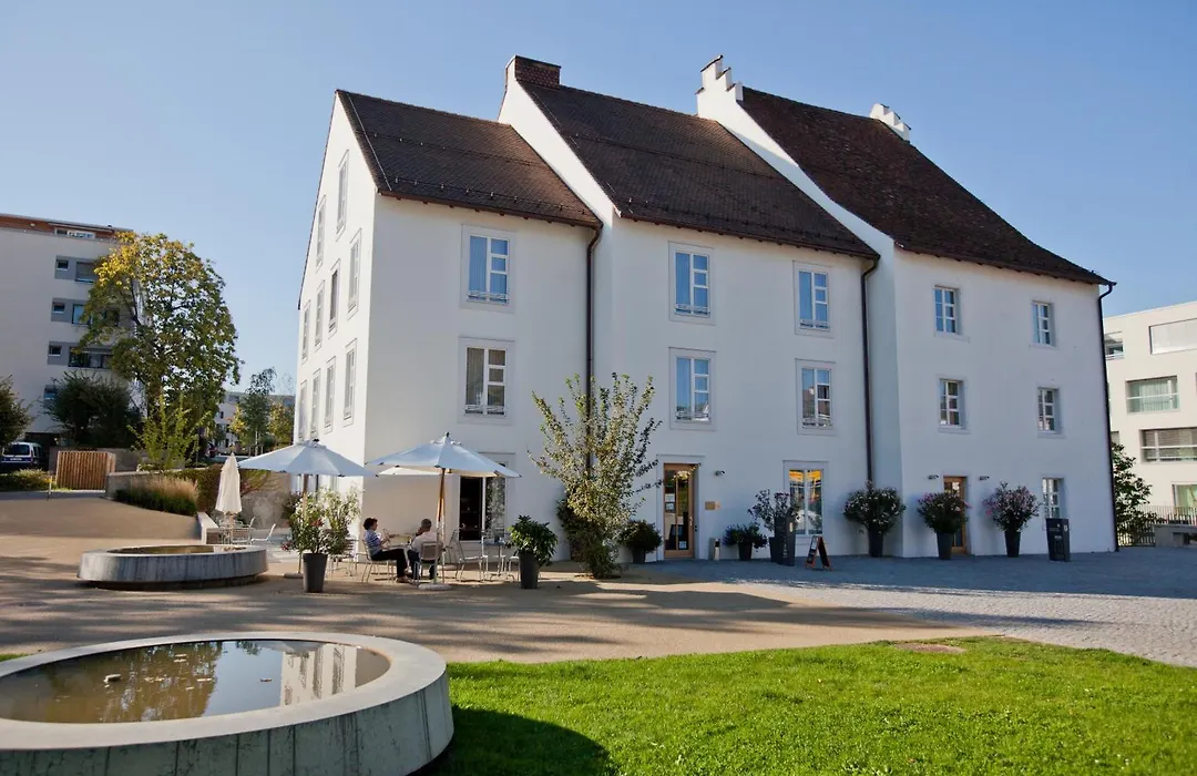 Hotel im Schlosspark-1