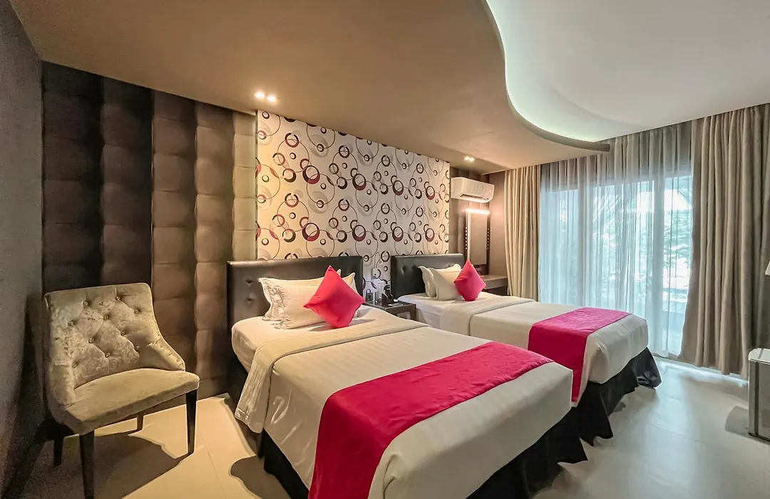 Eloisa Royal Suites-1