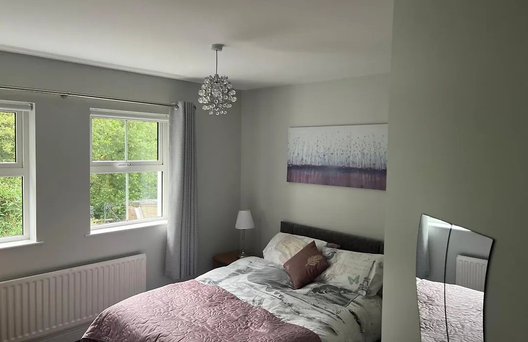 Five Oaks Bed & Breakfast With Free Parking, Tranquil Setting-1