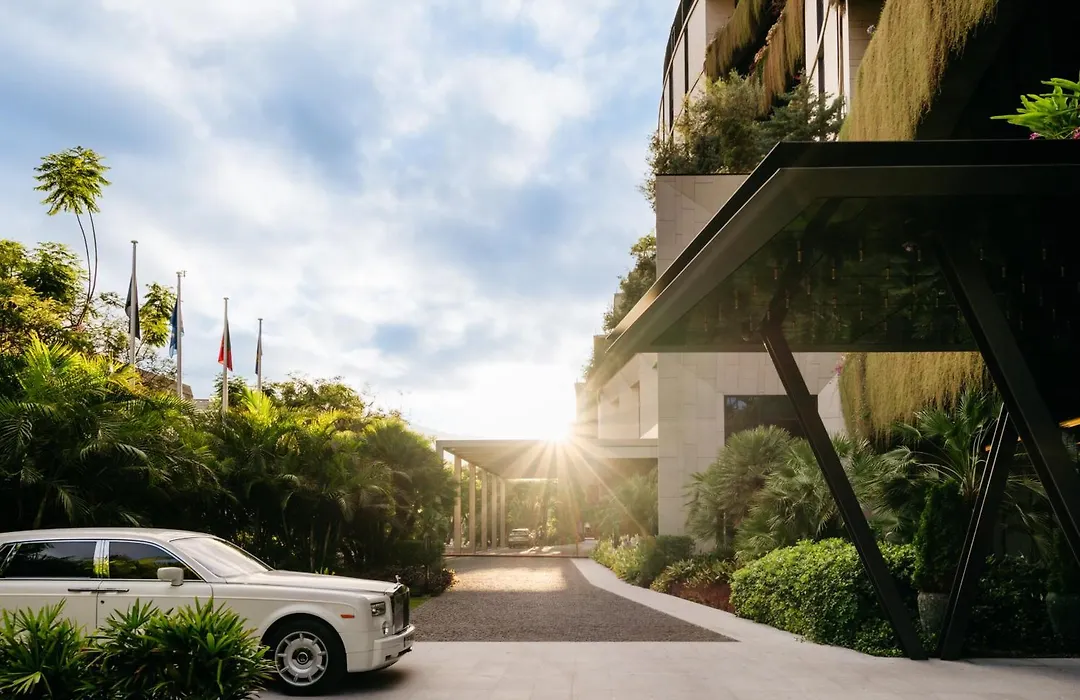 The Reserve - Within Savoy Palace - The Leading Hotels Of The World-1