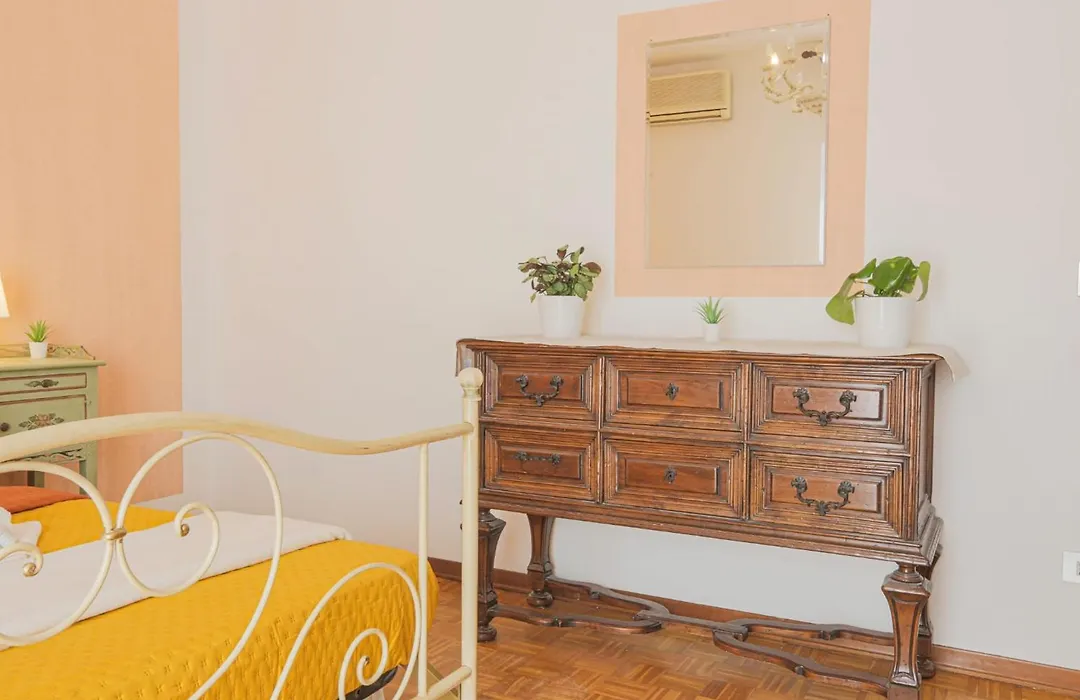 LE BARCHE Guest House-1