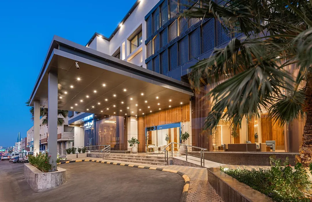 Voyage Hotel & Suites-1