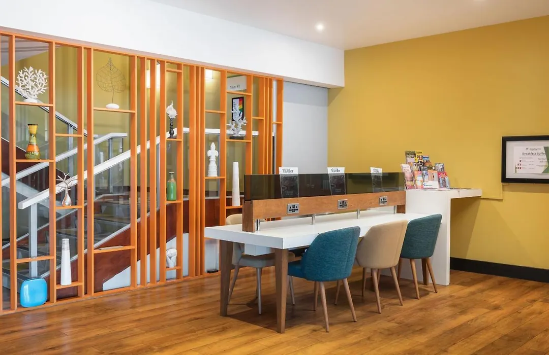 Holiday Inn Brighton Seafront By Ihg-1
