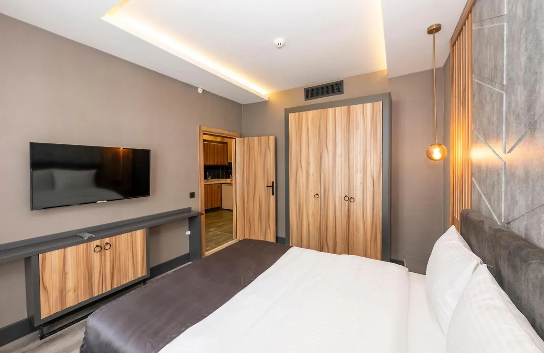 The Nirvanas Hotel-1