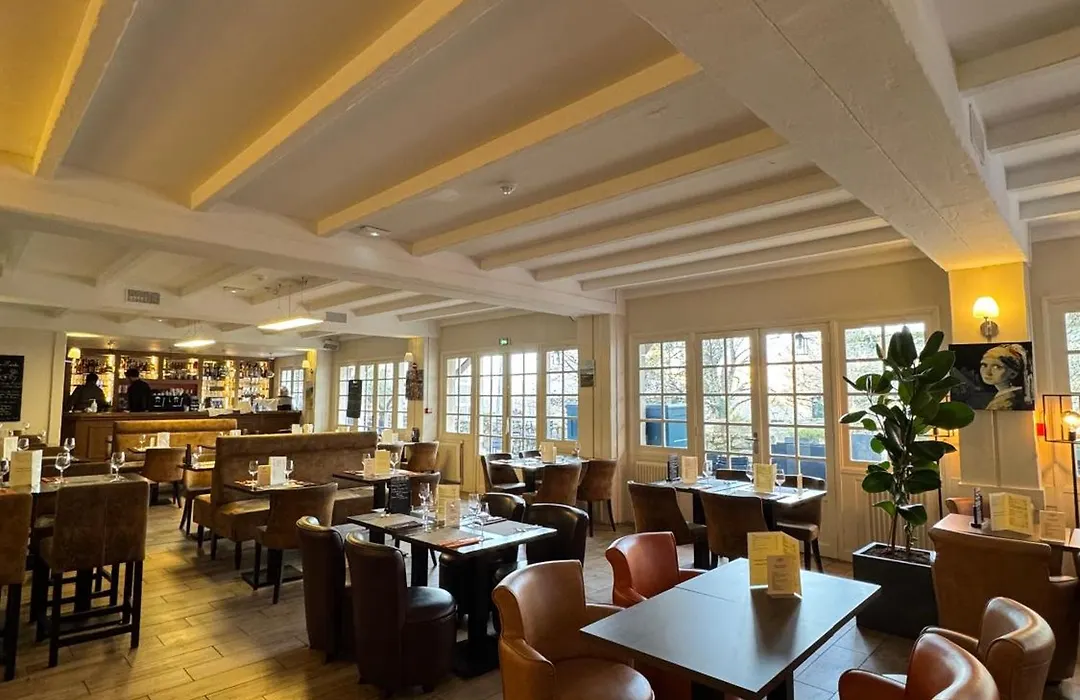 Best Western Blanche de Castille Dourdan-1